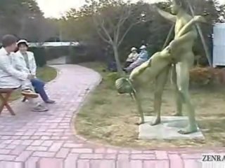 Verde giapponese giardino statues cazzo in pubblico
