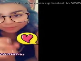 Tiktok তারকা sucks মনোবল পায় মুখ হার্ডকোর