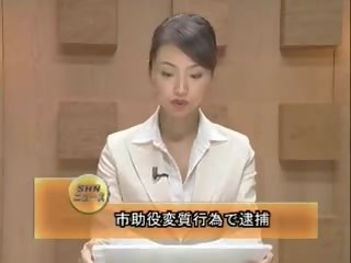 Asiatique newsreader bukkake 1