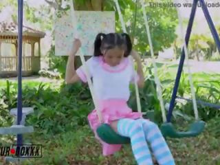 Nghiệp dư boxxx - á châu trường học lassie thủ dâm trong playground